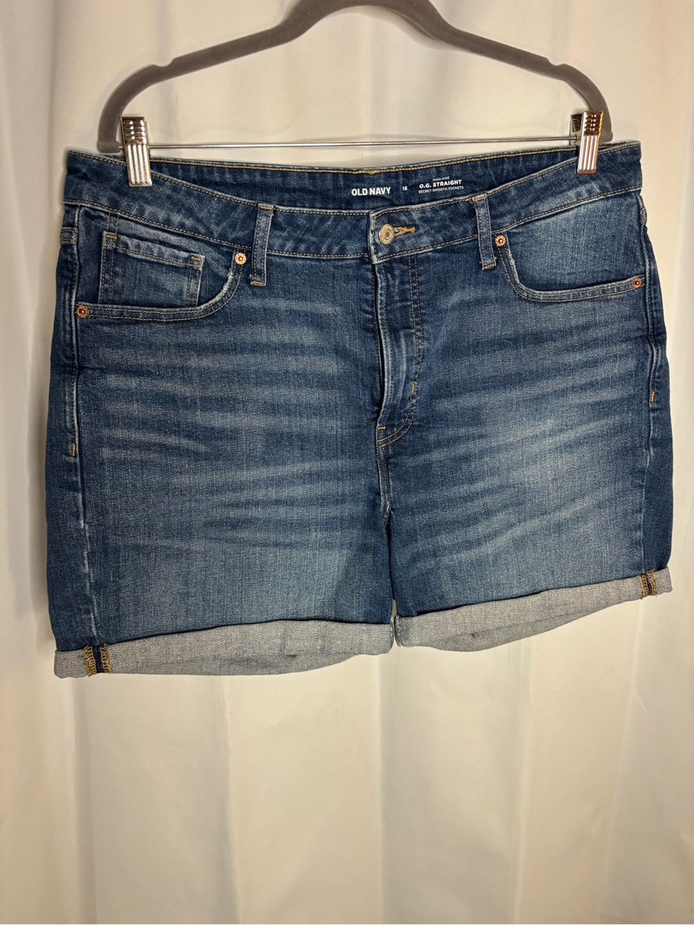 Old Navy High-Rise O.G. 5 inseam Denim Shorts NWOT Size 16 Secret-Smooth Pockets - Picture 4 of 5
